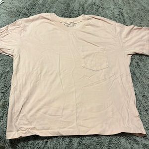 Pink pocket tee medium